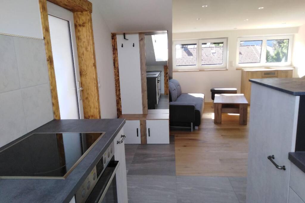 Komplette Dachwohnung Mit Balkon Und Bergblick * Sonthofen